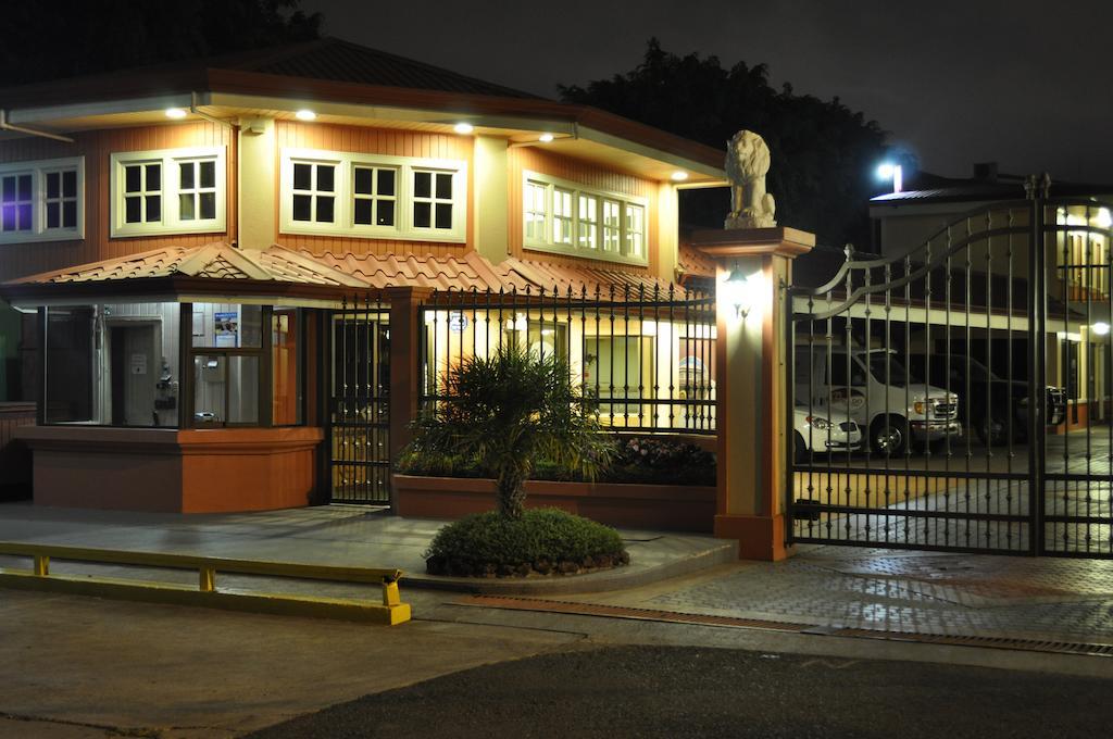 Prado Inn & Suites San José Eksteriør billede